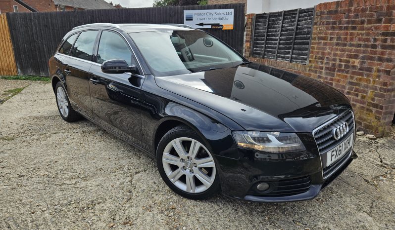 AUDI A4 2.0 TDI 143 SE 5dr Multitronic full