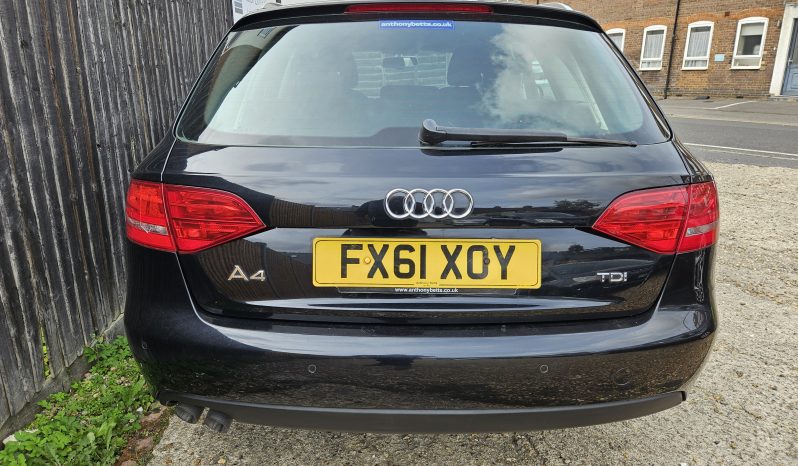 AUDI A4 2.0 TDI 143 SE 5dr Multitronic full