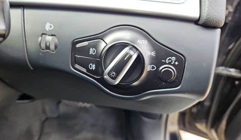 AUDI A4 2.0 TDI 143 SE 5dr Multitronic full
