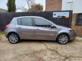 2012 Renault Clio 1.5TD Dynamique Tom Tom Hatchback 5d