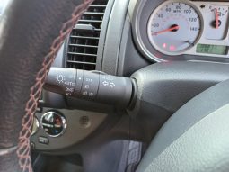 Nissan Note TEKNA 5-Door full