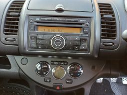 Nissan Note TEKNA 5-Door full