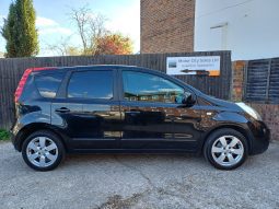 Nissan Note TEKNA 5-Door full