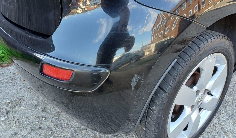 Nissan Note TEKNA 5-Door full