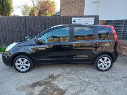 Nissan Note TEKNA 5-Door full