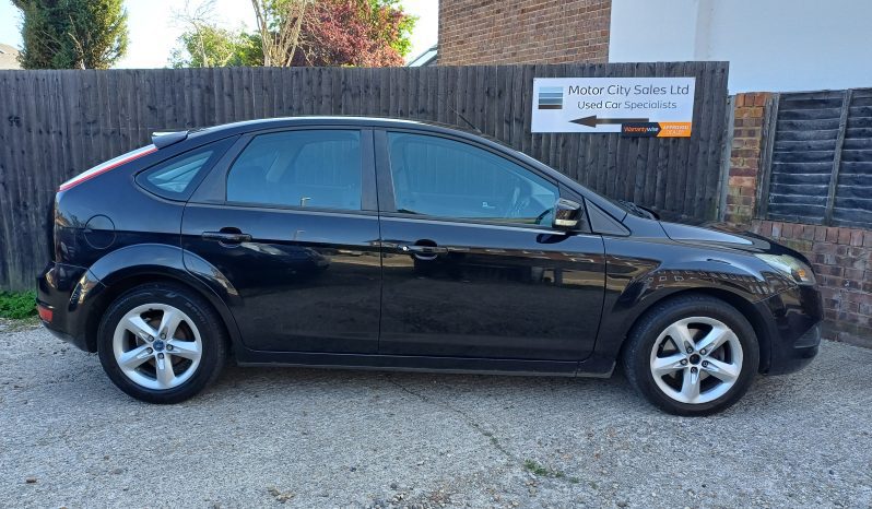 2008 Ford Focus ZETEC 5-Door full