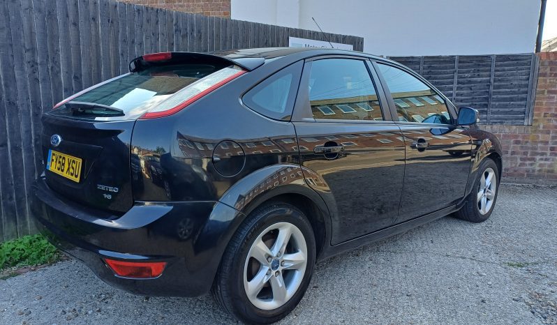 2008 Ford Focus ZETEC 5-Door full