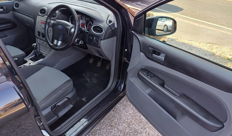 2008 Ford Focus ZETEC 5-Door full