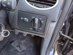 2008 Ford Focus ZETEC 5-Door full