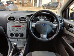 2008 Ford Focus ZETEC 5-Door full