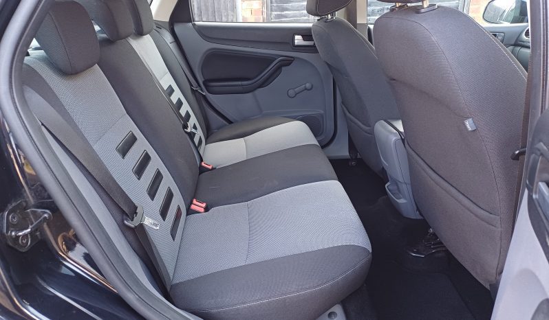 2008 Ford Focus ZETEC 5-Door full