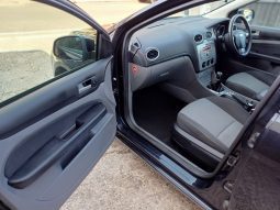 2008 Ford Focus ZETEC 5-Door full