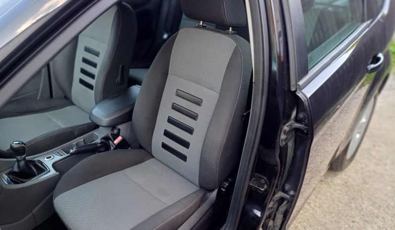 2008 Ford Focus ZETEC 5-Door full