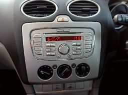 2008 Ford Focus ZETEC 5-Door full