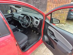 2014 Toyota Yaris Sport Vvt-I full