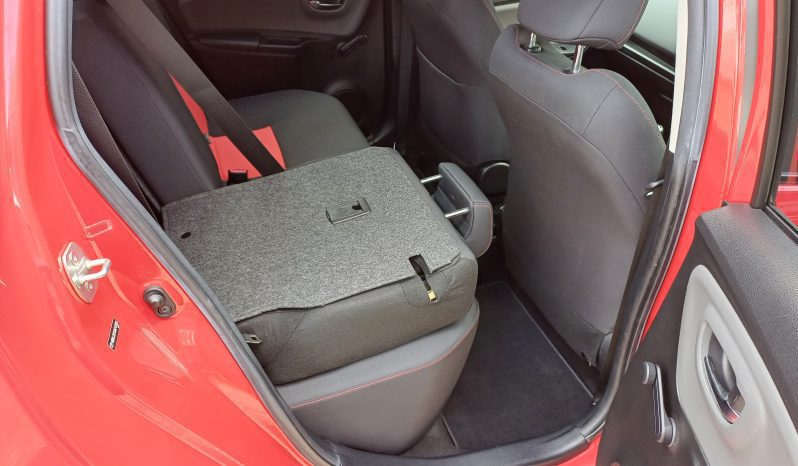 2014 Toyota Yaris Sport Vvt-I full