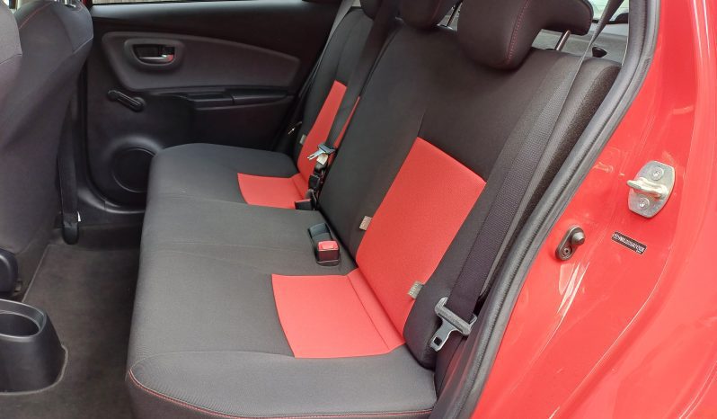 2014 Toyota Yaris Sport Vvt-I full