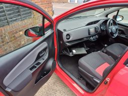 2014 Toyota Yaris Sport Vvt-I full