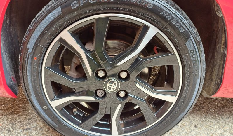 2014 Toyota Yaris Sport Vvt-I full