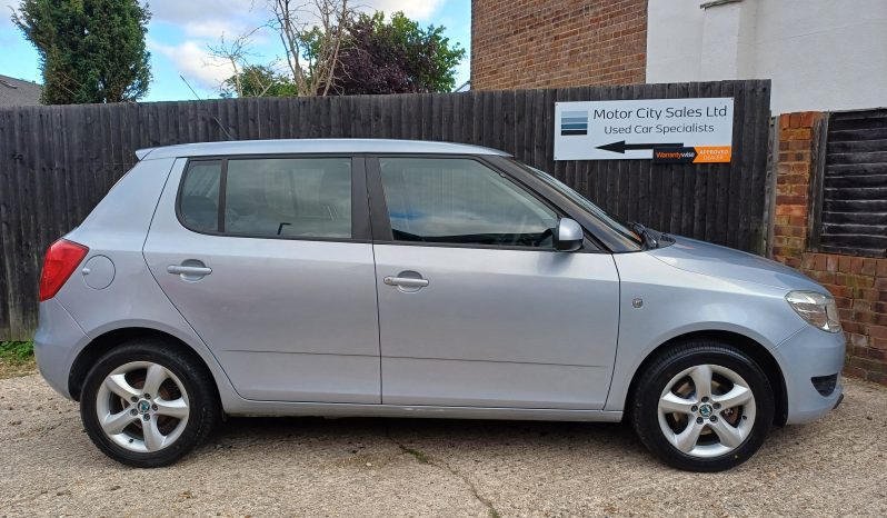 SKODA FABIA 1.6 TDI CR 90 SE 5dr full