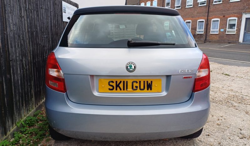 SKODA FABIA 1.6 TDI CR 90 SE 5dr full