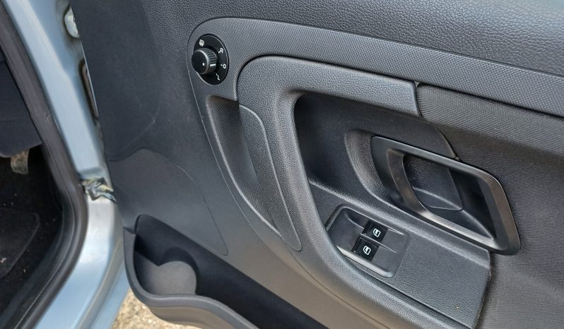 SKODA FABIA 1.6 TDI CR 90 SE 5dr full