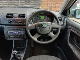 SKODA FABIA 1.6 TDI CR 90 SE 5dr full