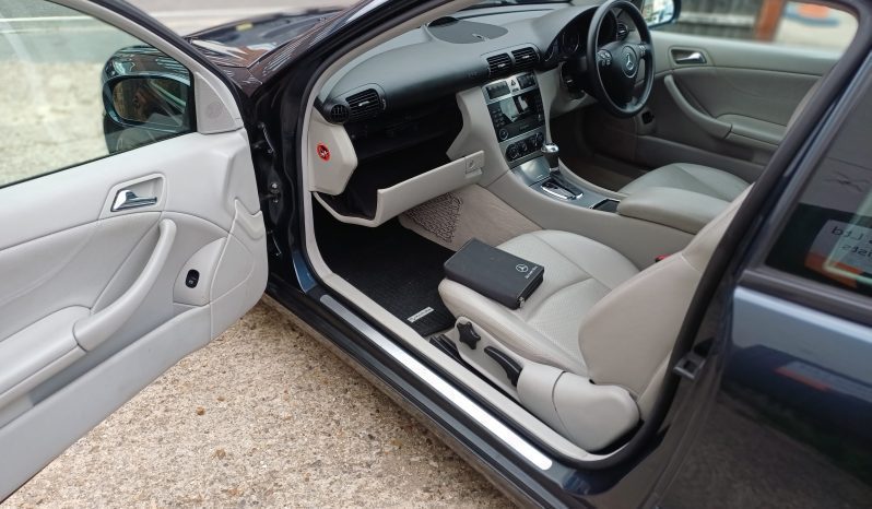 2007 MERCEDES-BENZ C CLASS C180K SE 3dr Auto full