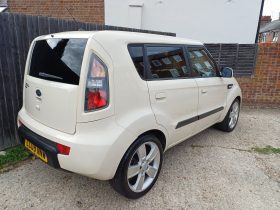 2009 KIA SOUL 1.6 Shaker 5dr