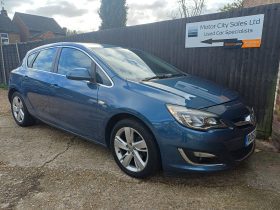 2013 VAUXHALL ASTRA 1.6i 16V SRi 5dr Auto