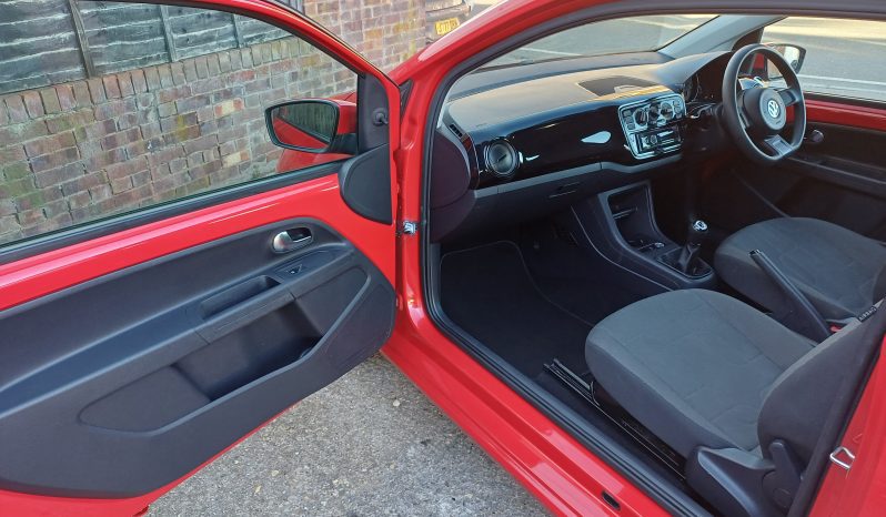 VOLKSWAGEN UP 1.0 Move Up 3dr full